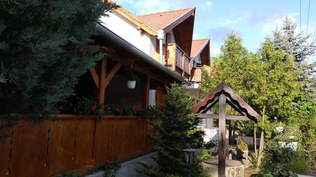 Felso Fogado Bed & Breakfast 2*