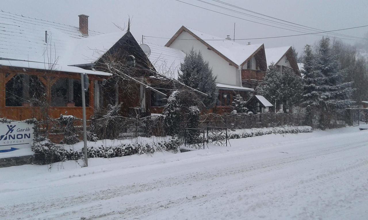 Bed & Breakfast Felso Fogado 2*